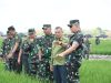 Danrem 044/Gapo Brigjen TNI Muhammad Thohir, S.Sos., M.M meninjau pekerjaan program optimasi lahan